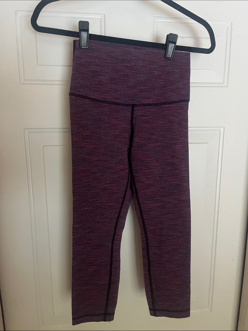 LULulemon High-Waist capris